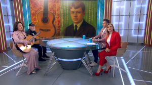 Родные берёзки под звуки банджо: заслуженная артистка России Марина Капуро представит программу к юбилею Сергея Есенина