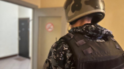 В Петербурге задержали троих жителей Мурманска, избивших в отеле москвича