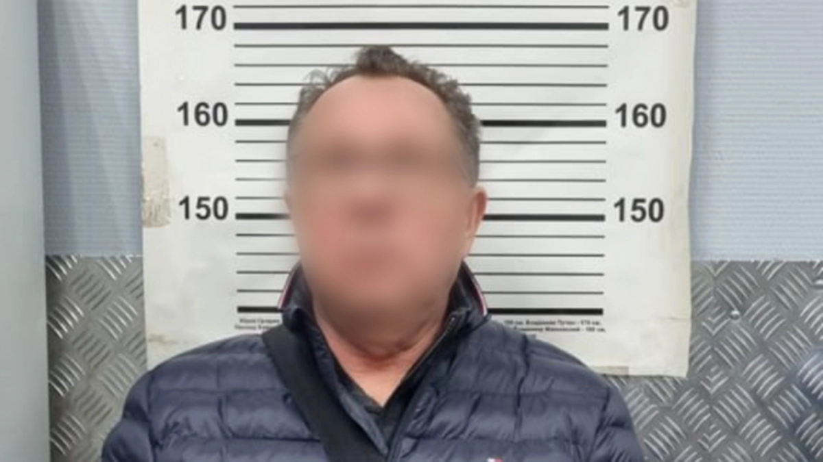 В Петербурге задержали мужчину, которого объявили в розыск за присвоение 1 млн евро - tvspb.ru