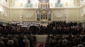 Ораторию «Реквием» Дмитрия Кабалевского на слова Роберта Рождественского впервые в ХХI веке вернули на сцену — премьера в Академической капелле Санкт-Петербурга