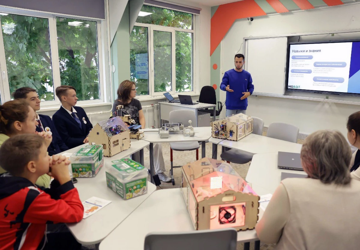 Александр Беглов: 30 лучших петербургских педагогов получили премии правительства Санкт-Петербурга - tvspb.ru