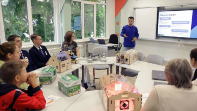 Александр Беглов: 30 лучших петербургских педагогов получили премии правительства Санкт-Петербурга