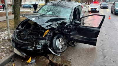 В Киришском районе пожарные ликвидировали последствия ДТП