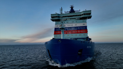 Александр Беглов: Построенные в Петербурге новые атомные ледоколы открывают новые возможности в круглогодичной эксплуатации Северного морского пути