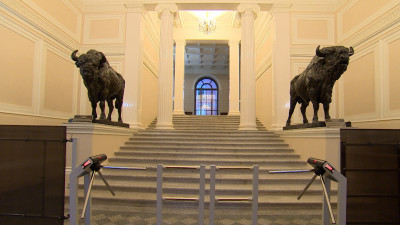 Александр Беглов: Завершена реставрация парадного вестибюля со скульптурами зубров в доме Пашкова