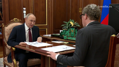 Владимир Путин обсудил с главой ФНС, как реализуются автоматизация взыскания задолженностей и налоговая амнистия
