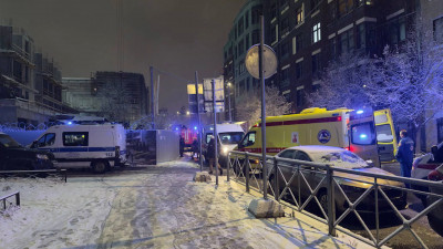 В Петроградском районе началась проверка по факту травмирования рабочих на стройке