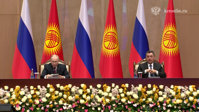 Стратегическое партнерство и союзничество: как прошли российско-киргизские переговоры Владимира Путина с Садыром Жапаровым в Бишкеке