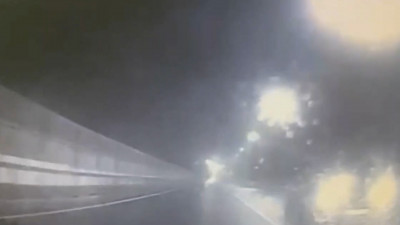 В Стрельне полиция устроила погоню со стрельбой за пьяным иностранцем на Renault