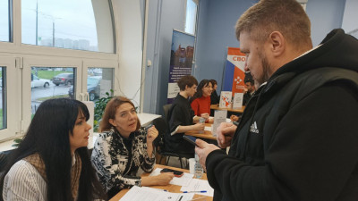 В Петербурге прошла четвёртая Ярмарка вакансий для участников СВО и их семей – «СВОй путь к работе»