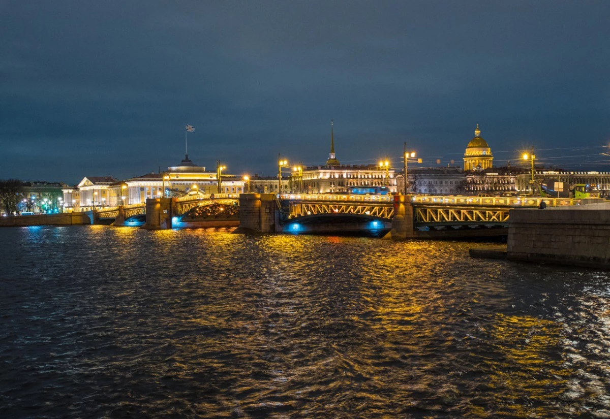 Александр Беглов: Художественная подсветка появится на Никольском, Адмиралтейском, Большом Чухонском, Вознесенском и Большом Ижорском мостах - tvspb.ru
