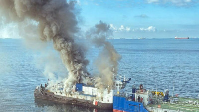 В порту «Кавказ» загорелся буксир