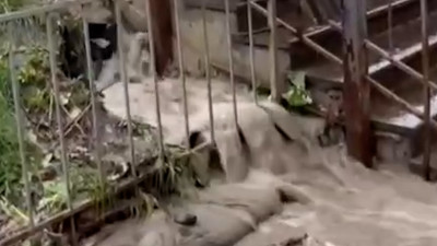 Прокуратура проводит проверку по факту прорыва трубы с холодной водой у станции метро «Девяткино»