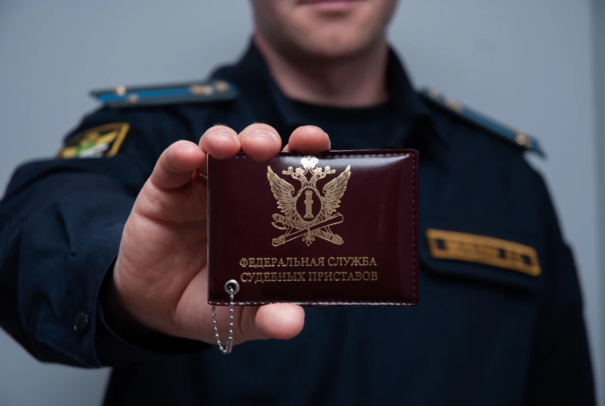 Двум петербурженкам пришлось убрать спутниковые антенны по решению суда - tvspb.ru