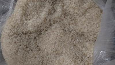 В Петербурге развернули почти 800 тонн индийского риса