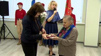 Ветеранам Красногвардейского района вручили знаки «Жителю блокадного Ленинграда»
