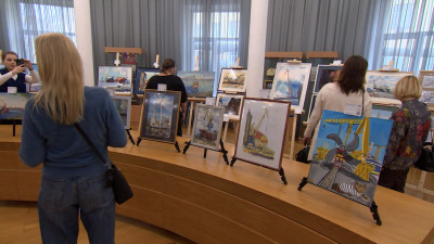 В Петербурге показали картины, посвященные годовщине образования завода «Северная верфь»