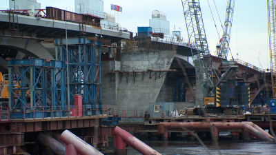 Самый сложный этап строительства Большого Смоленского моста подошел к концу