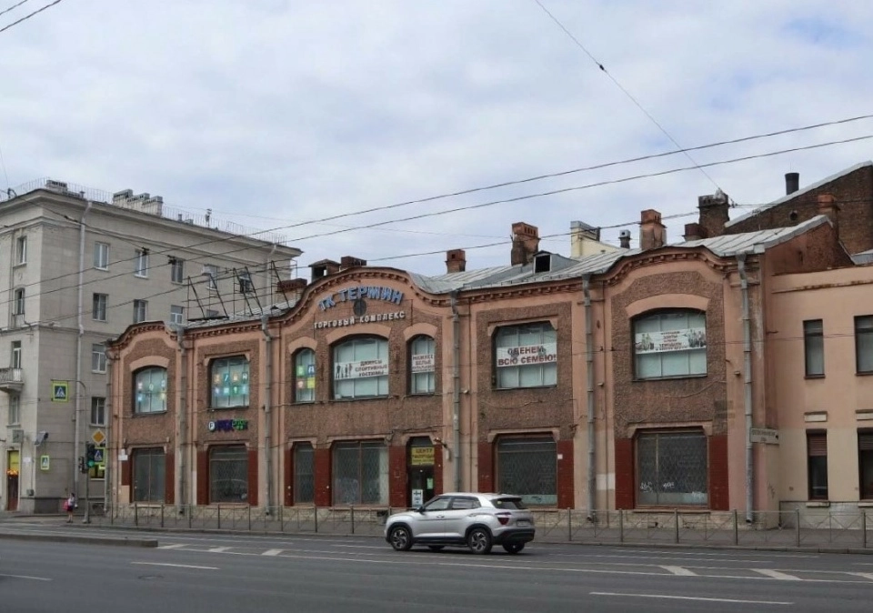 Здание общества потребителей Путиловского завода признали региональным памятником - tvspb.ru
