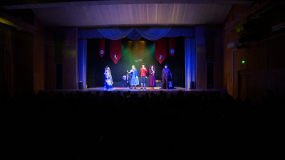 В Петербурге продолжается театральный фестиваль «Школьная классика»