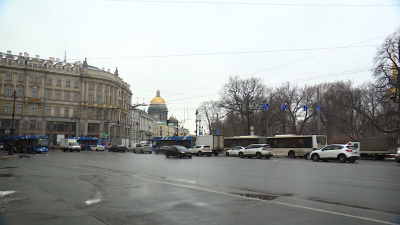 В Петербурге объявили «желтый» уровень опасности из-за гололедицы