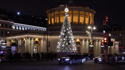 Метро в Петербурге будет работать всю новогоднюю ночь