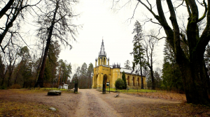 Стильный Петербург. Церковь святых апостолов Петра и Павла в готическом стиле