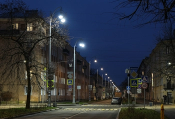 Александр Беглов: Завершена реконструкция наружного освещения на одной из важных транспортных магистралей Кронштадта – Посадской улице