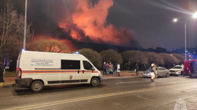 МЧС: 100 человек эвакуировали из опасной зоны на улице Дыбенко, 16