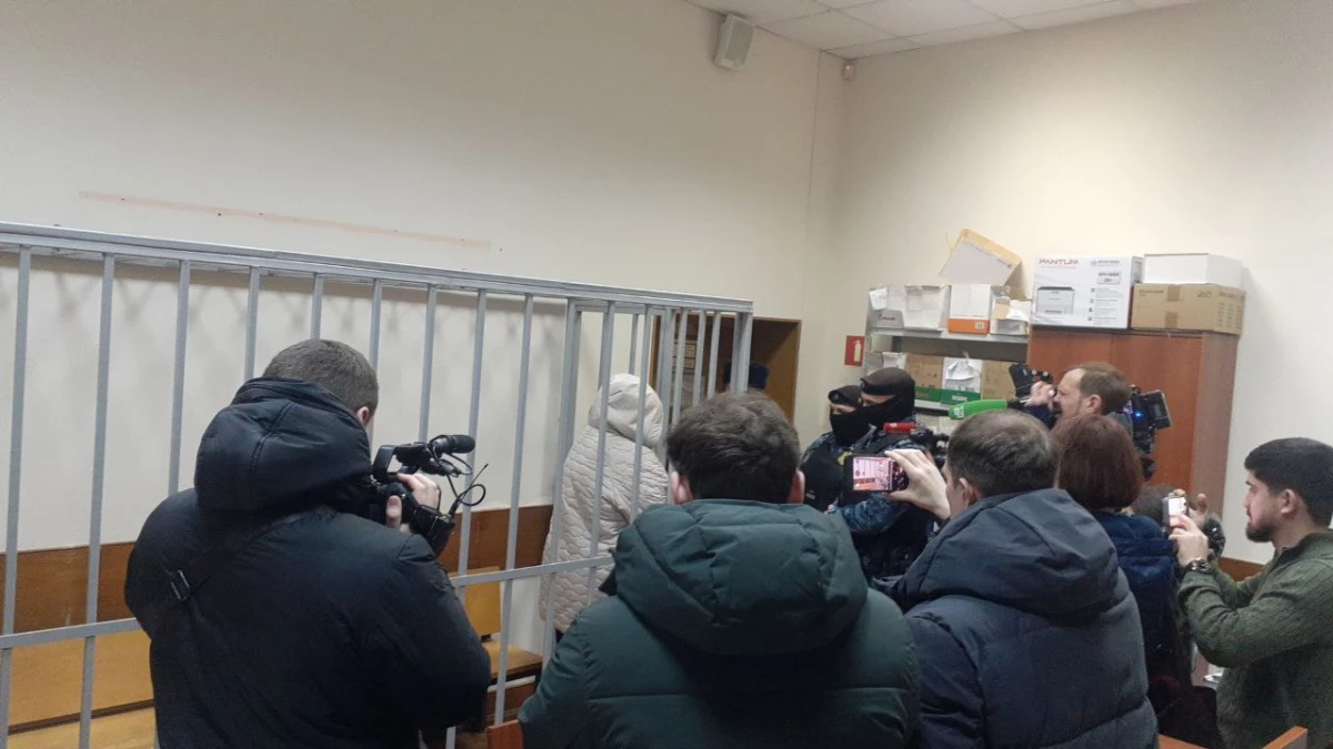 В Москве суд отправил под стражу акушерку после гибели ребёнка блогера при домашних родах - tvspb.ru