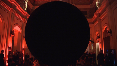 В БДТ представили инсталляцию «8.12», объединяющую науку и искусство