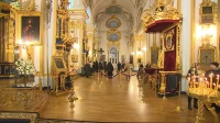 В День памяти святителя Николая Чудотворца в Петербурге престольный праздник отмечает Николо-Богоявленский морской собор