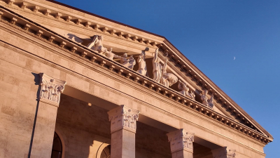 Александр Беглов: Открытие Русского драматического театра в Мариуполе, возрожденного петербургскими строителями, это символ возрождения не только города-побратима, но всего Донбасса