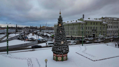 В уходящем году экономика Петербурга продемонстрировала высокую устойчивость: город справился с трудностями