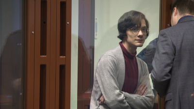 131 удар ножом: в Петербурге суд назначил 10 лет колонии блогеру, убившему знакомого