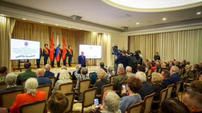 Александр Беглов: Благодаря инициативам ветеранов и решению президента сделаны важные шаги по сохранению исторической памяти и поддержке блокадников