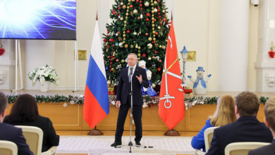 Александр Беглов вручил награды лучшим работникам инженерно‑энергетического комплекса