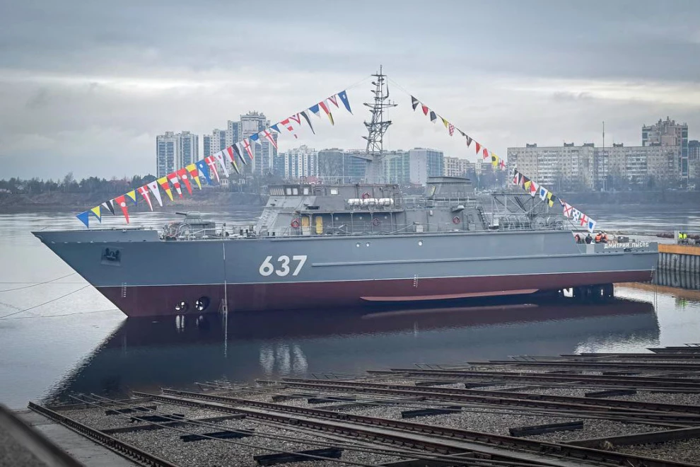 Александр Беглов: На Средне-Невском судостроительном заводе ОСК спустили на воду морской тральщик «Дмитрий Лысов», названный в честь героя Великой Отечественной войны - tvspb.ru