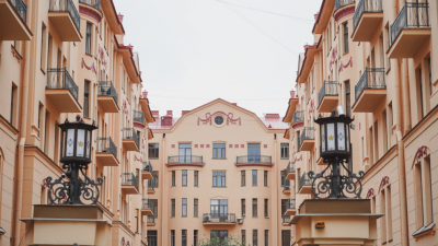 Александр Беглов: Петербургские специалисты завершили капремонт дома Довлатова