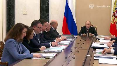 «НДФЛ 6%» для семей: Владимир Путин анонсировал введение новой налоговой льготы для родителей