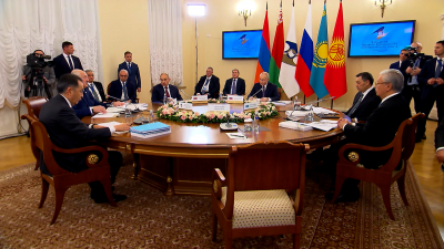 Путин: ЕАЭС прочно утвердился как самодостаточный центр формирующегося многополярного мира