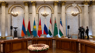 Неформальная встреча лидеров СНГ пройдет в Георгиевском зале Эрмитажа