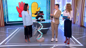 Перчатки удобнее, а варежки теплее: как выбрать подходящую по погоде и случаю «одежду для рук»