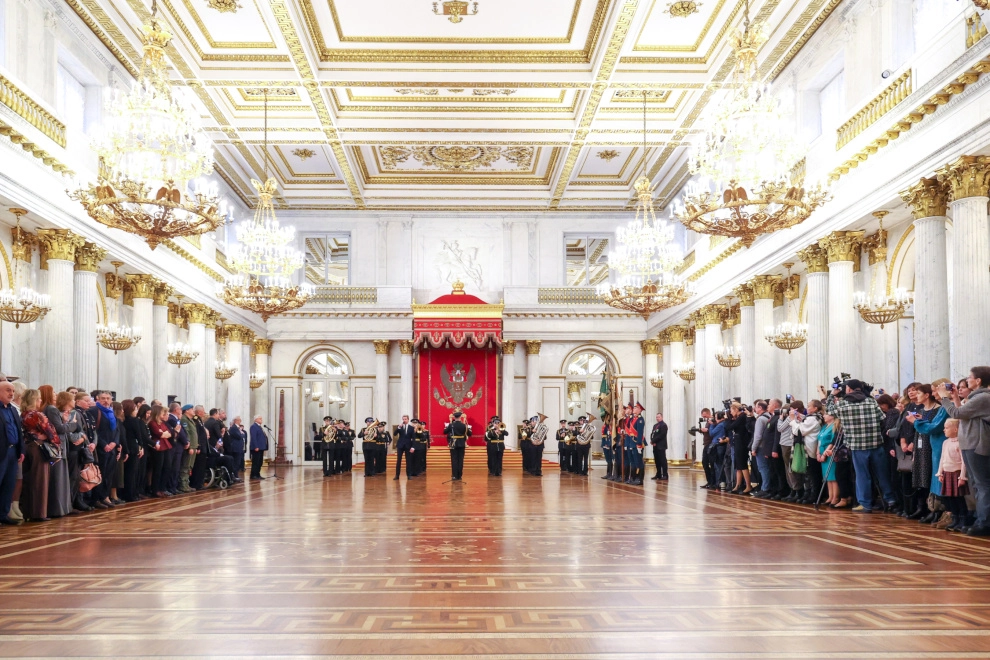 Александр Беглов: День Героев Отечества и День Георгия Победоносца стали неразделимы - tvspb.ru