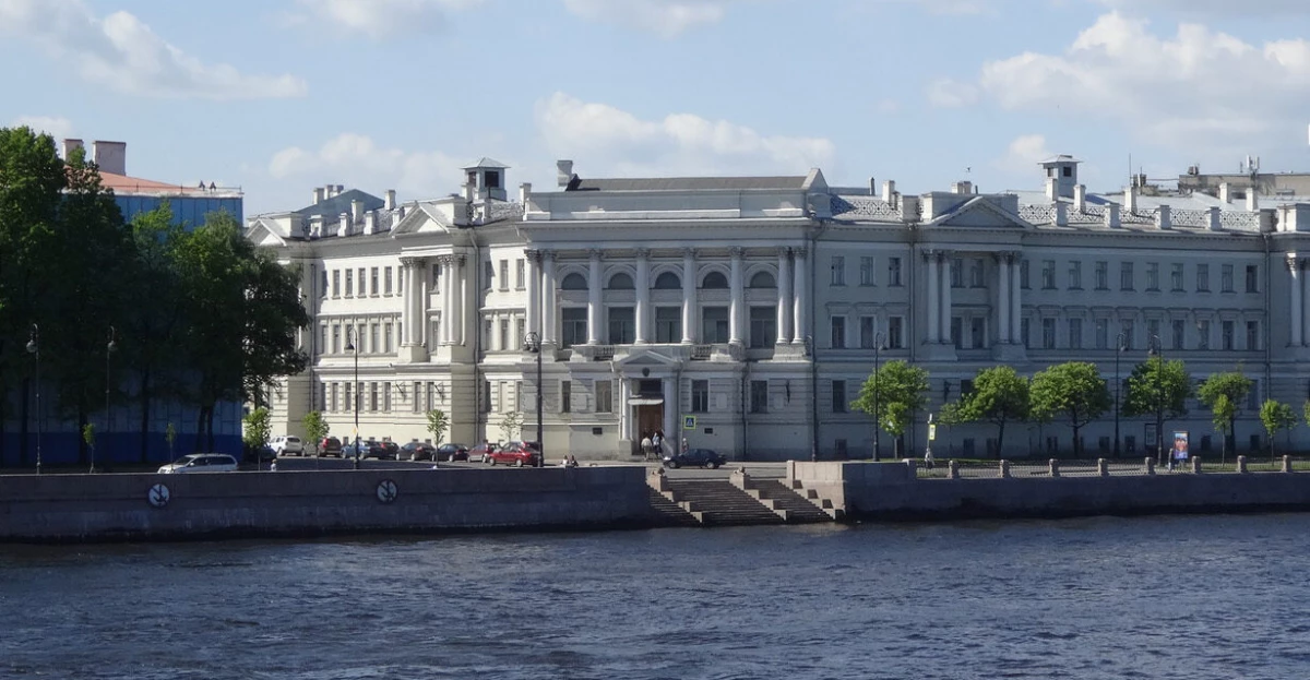 Александр Беглов поздравил коллектив Института физиологии имени И. П. Павлова РАН с вековым юбилеем - tvspb.ru