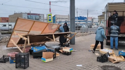 У «Старой деревни» убрали незаконные ларьки