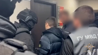 30 тыс. звонков в день и 24 эпизода: в Петербурге полиция ликвидировала колл-центр мошенников
