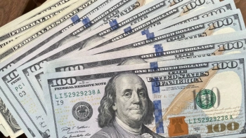 ЦБ снизил курс доллара на 26 декабря до 77,88 рубля