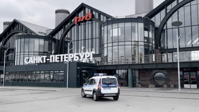 На Ладожском вокзале задержан 21-летний житель Тюмени с крупной партией наркотиков