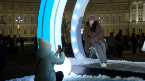 Народный корреспондент #явэфиреспбтв: короткий новогодний ролик на Дворцовой площади  — и вы гость программы «Утро в Петербурге»